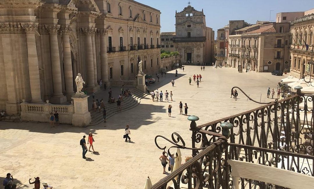 Where the Lemons bloom – A sweet and sour Journey from the Alps to Sicily